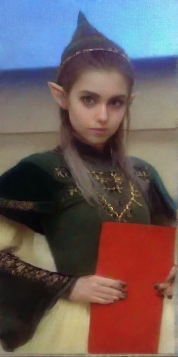 aiamazing weird elf girl creepy stare awesome portrait 2